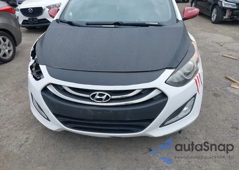 2013 Hyundai Elantra Gt z USA, uszkodzony, nr VIN KMHD35LE1DU058304